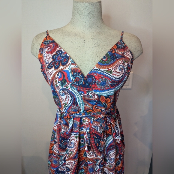 CUPSHE Women's Plunging Backless Beach Dress, Cami Straps, Empire Waist  Size M - Picture 3 of 12